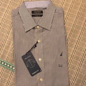 Men’s Nautica Shirt